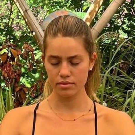 Chey212 OnlyFans-Rezensionen