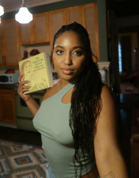 theremedybyreyna OnlyFans Pornografie geleakt