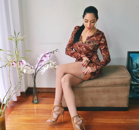 your favorite nylon girl OnlyFans Sex Leak