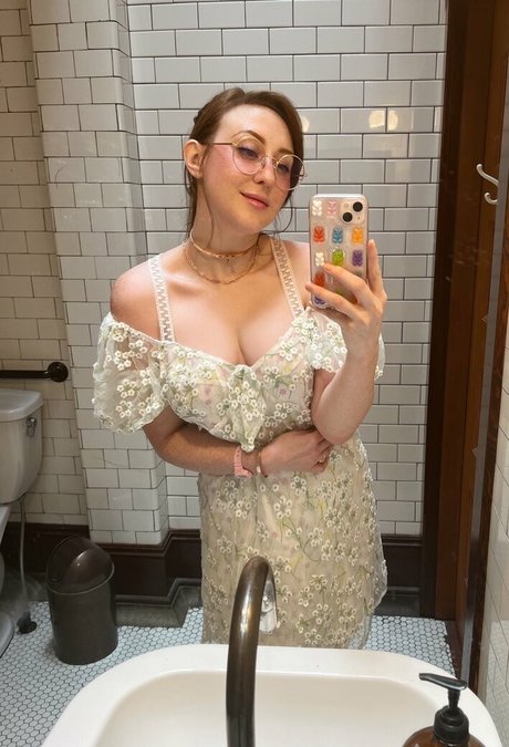 Space Ghost Leaks von Nacktbildern auf OnlyFans