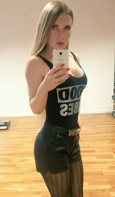 Lady Estelle OnlyFans Leak