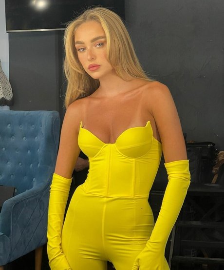 Omer Nudelman Nude Brüste OnlyFans