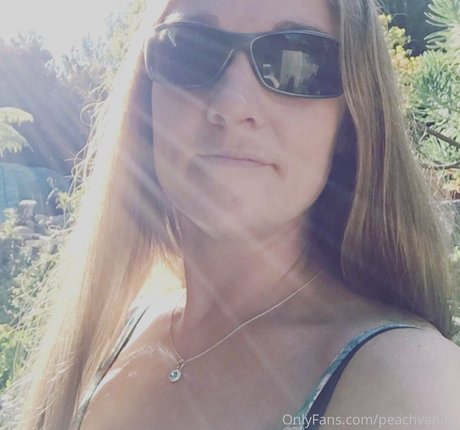 peachvanilla Porn OnlyFans Leaks