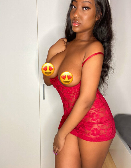 freakyforeign2 OnlyFans Nacktbilder