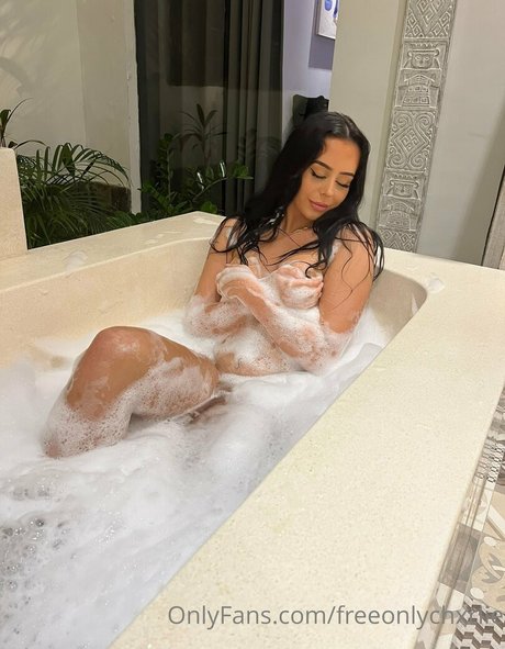 freeonlychxrlie OnlyFans Leak Pornografie