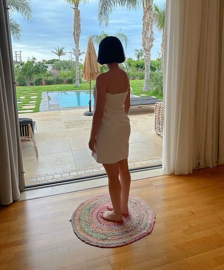 Chloe Hodgson OnlyFans Lesbisch