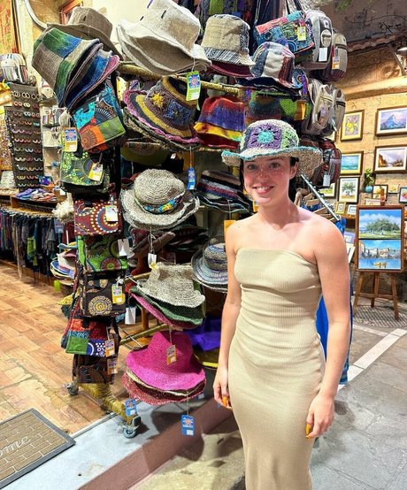 Chloe Hodgson OnlyFans Model Fotos