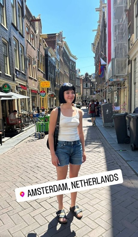 Chloe Hodgson OnlyFans XXX