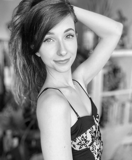 basostream OnlyFans Leak Pornografie