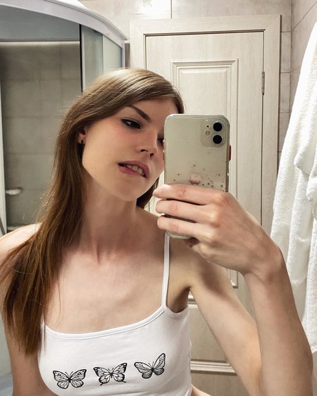 Anastasia Ditmar Nacktpornos auf OnlyFans