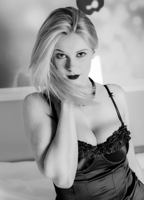 Natalie Juliet Deadman OnlyFans Leak Pornografie