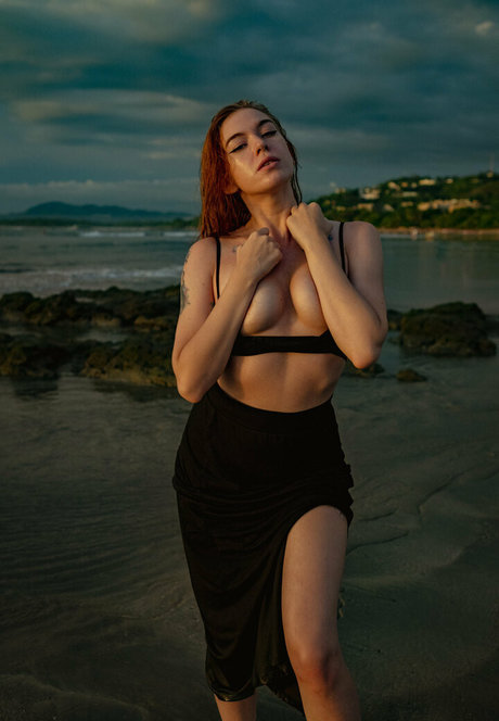 mala nataalka Neuer OnlyFans Leak