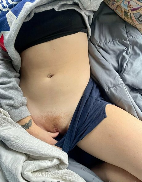 Scarlettebegonia OnlyFans Beiträge