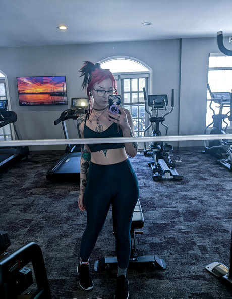 Midnight Mary Leaked OnlyFans Fotos