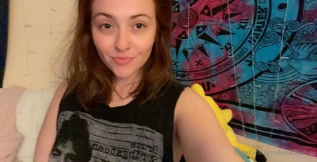 lunafayefree Leaked OnlyFans Fotos