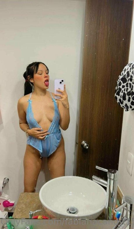 fabianacandy 15 OnlyFans Brüste Bild