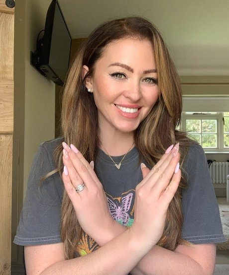 Natasha Hamilton OnlyFans Nackt