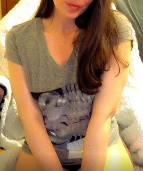 Molly Nova OnlyFans nackt