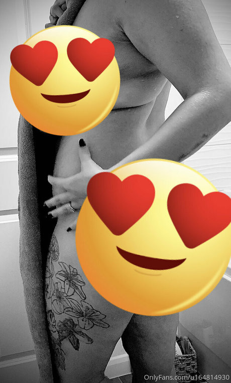 tashag18 OnlyFans Inhalte