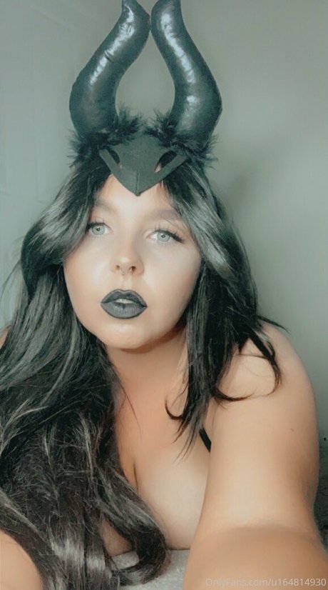 tashag18 Nacktbilder-Leaks von OnlyFans