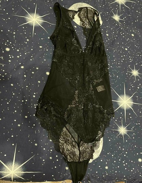 emilyon OnlyFans Fotos