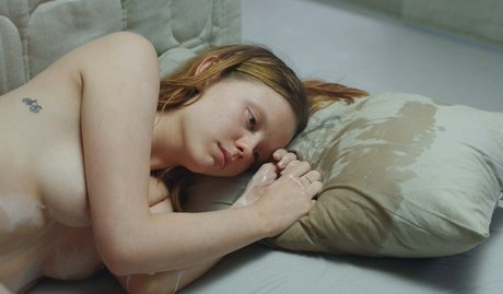 Mia Goth NurlyFans-Pornoleaks