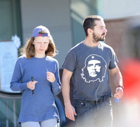 Mia Goth Nackt OnlyFans Porn