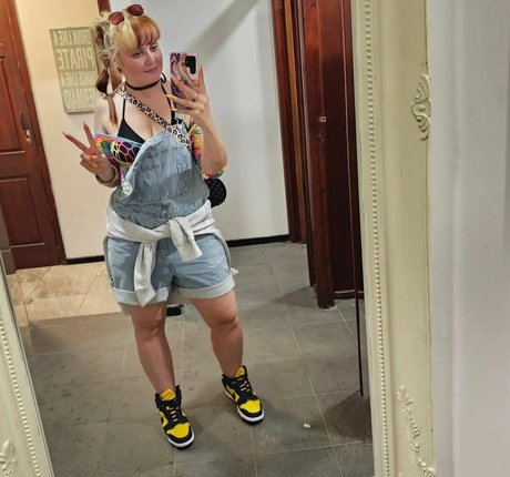 constanceflame OnlyFans Nackt