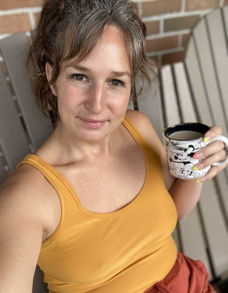 Laineymarie Nacktbilder von OnlyFans geleakt