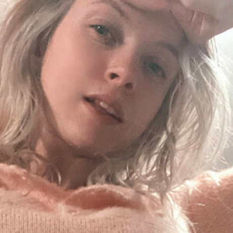 sensualcelestial OnlyFans Lesbisch