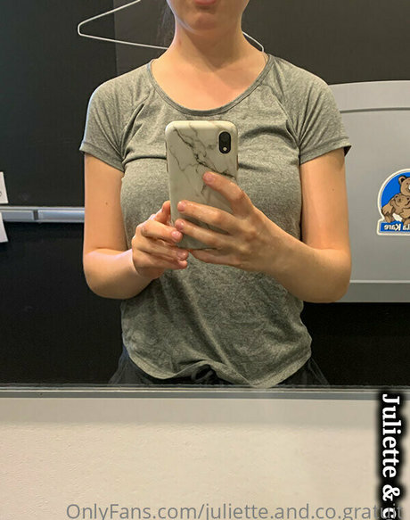 sexpuppe onlyfans kostenloser Porno Album