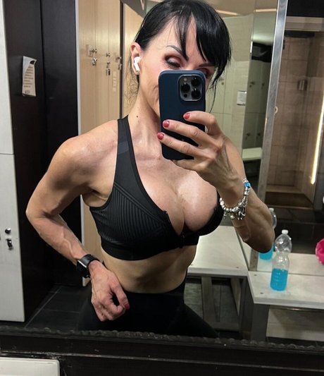 fitbikinieastwood Nacktbilder von OnlyFans