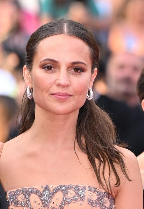 Alicia Vikander Leaked OnlyFans Porn