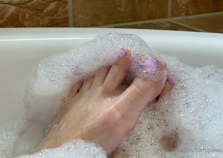 flirtypaws Neuer OnlyFans Leak