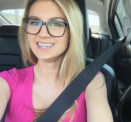 Krystal Gable Oben ohne OnlyFans