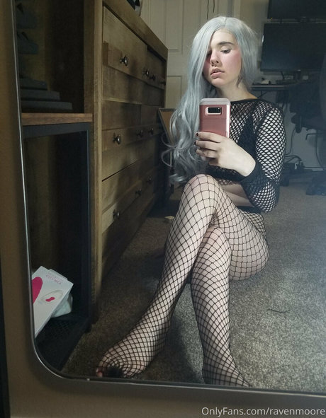 ravenmoore Sexy OnlyFans