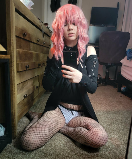 ravenmoore Nackt auf OnlyFans