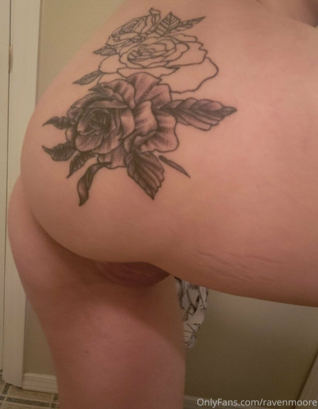 ravenmoore Sexy OnlyFans