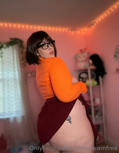 chloecreamfree OnlyFans Sextape