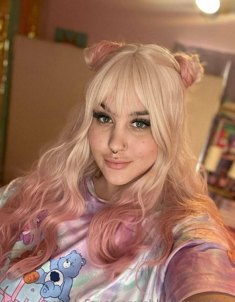 chloecreamfree OnlyFans Leak