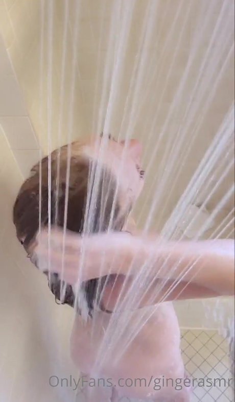 Ginger ASMR OnlyFans Bilder