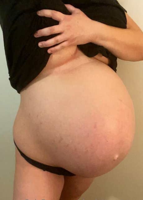 charlotte winters OnlyFans Star