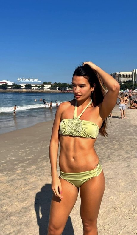 Mari Araripe OnlyFans-Fotos