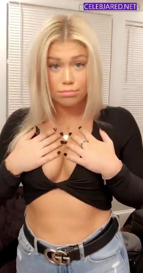 Courtney Craib Nacktpornos auf OnlyFans