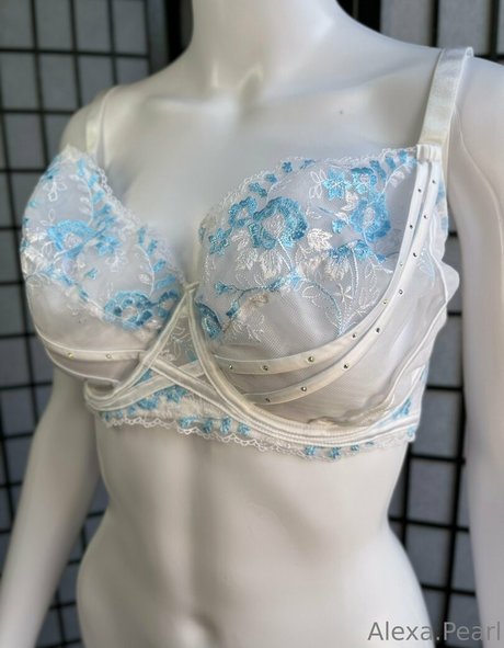 alexapearl OnlyFans Nackt