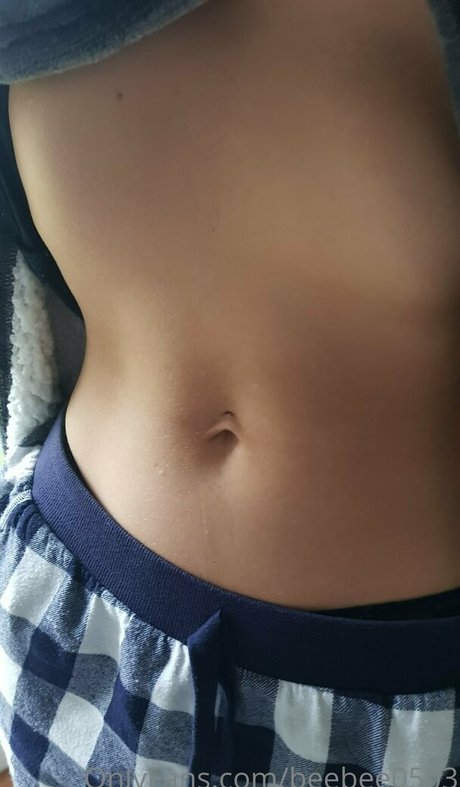 beebee0503 OnlyFans Nacktbilder