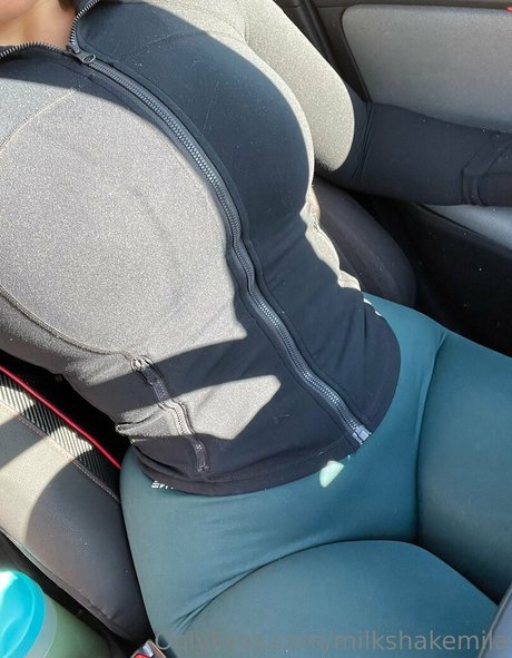 milkshakemila OnlyFans geleakte Bilder