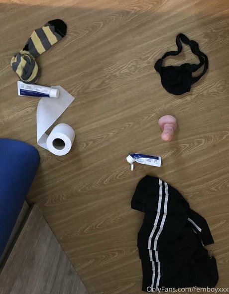 Femboyxxx OnlyFans Brüste Bild