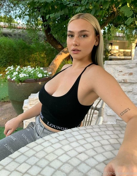 mollyomaliamollyomaliaaa OnlyFans Star