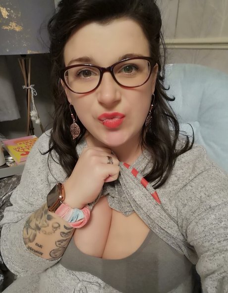 pregnantmamamsalicefury Leaks von Nacktbildern auf OnlyFans